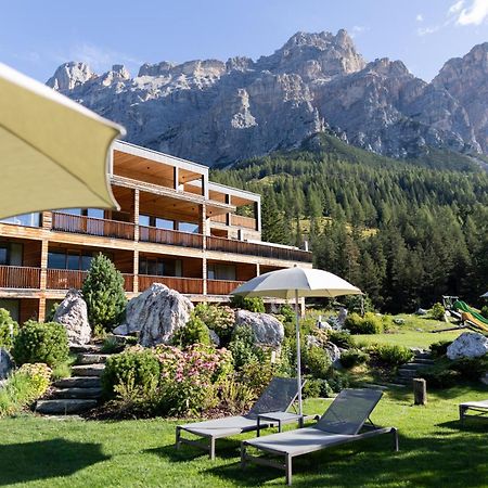 Hotel Gran Paradiso San Cassiano  Ngoại thất bức ảnh