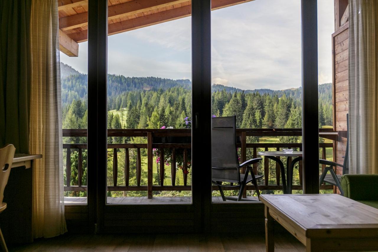 Hotel Gran Paradiso San Cassiano  Ngoại thất bức ảnh