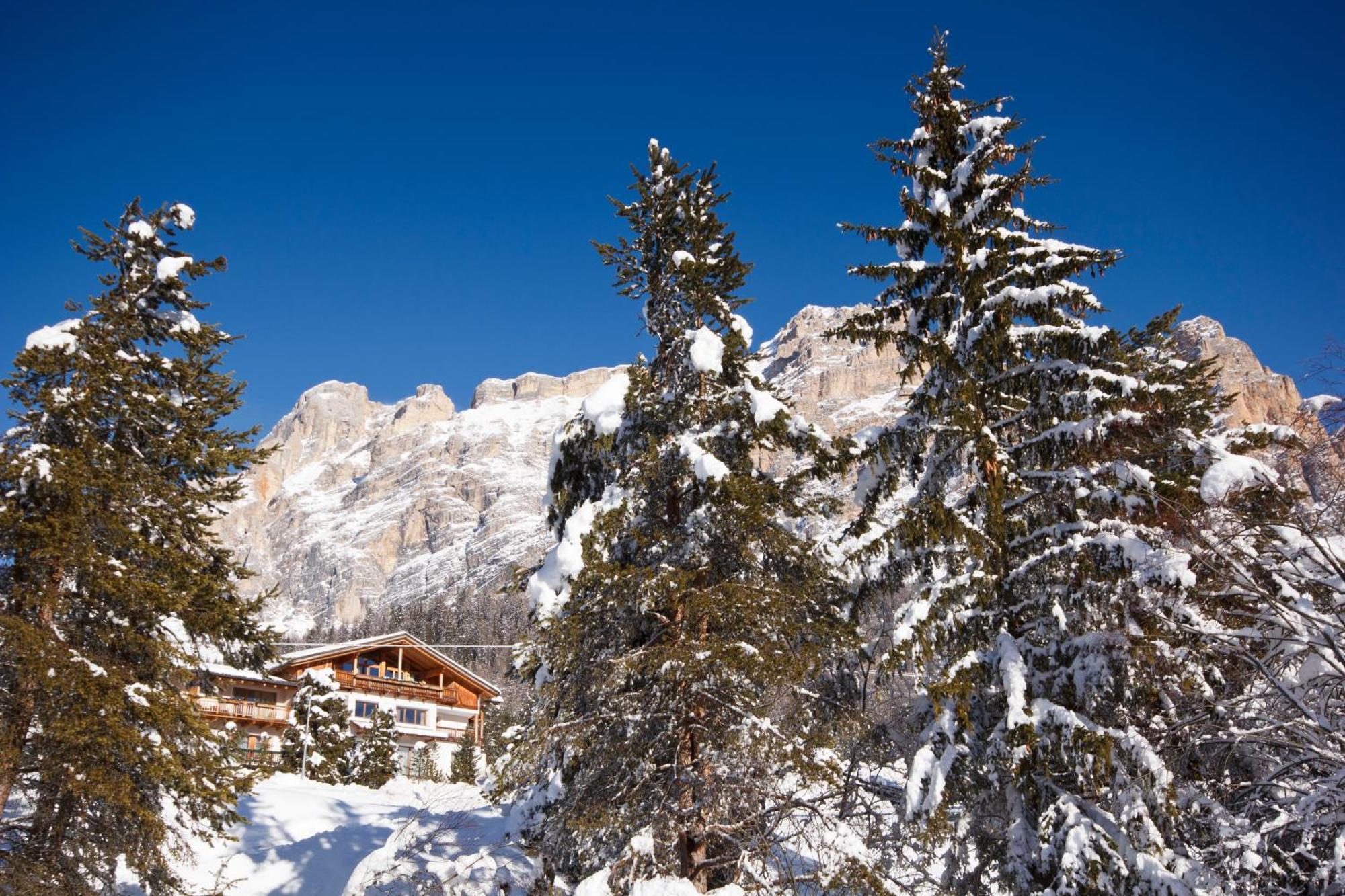 Hotel Gran Paradiso San Cassiano  Ngoại thất bức ảnh