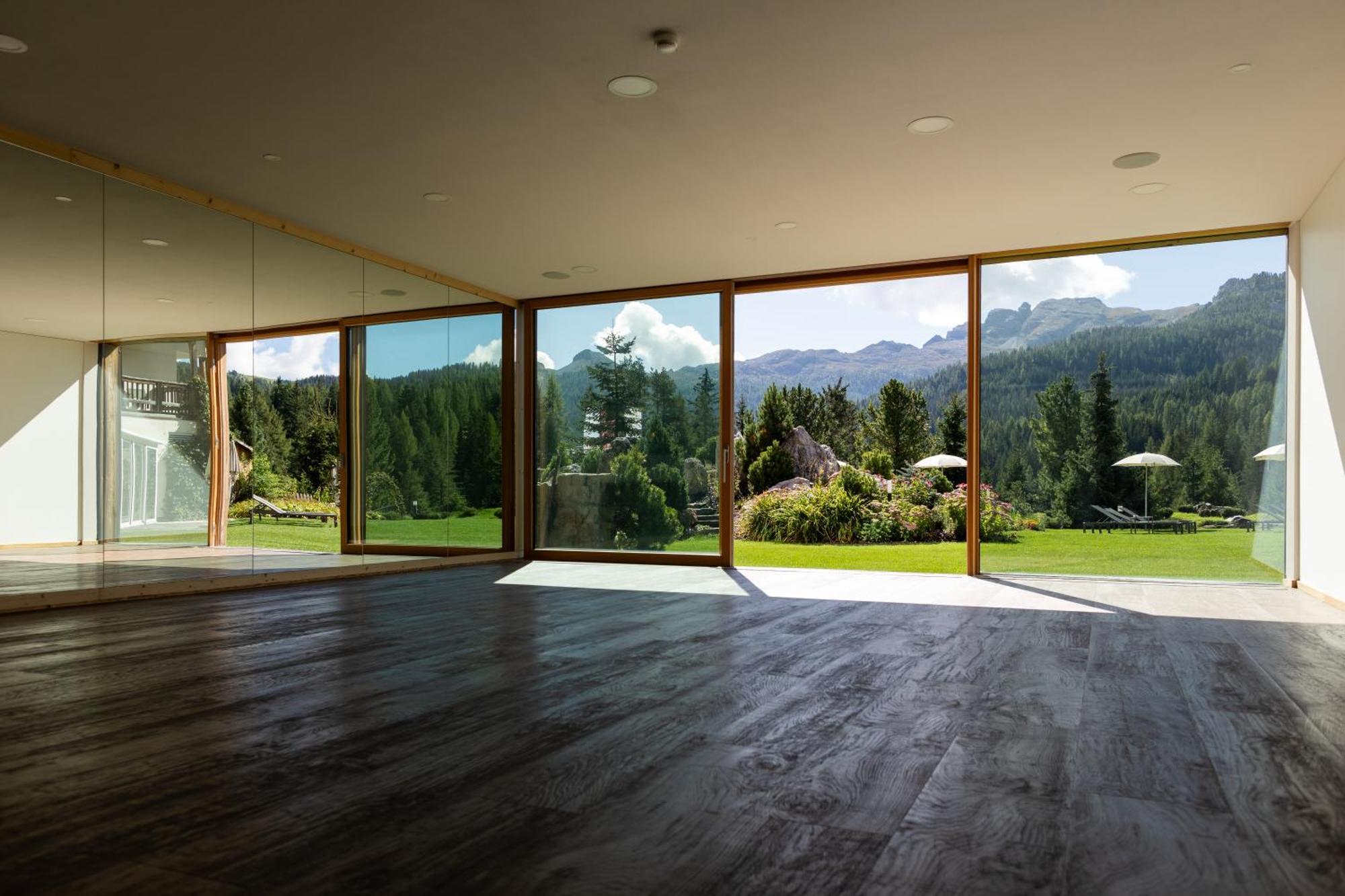 Hotel Gran Paradiso San Cassiano  Ngoại thất bức ảnh