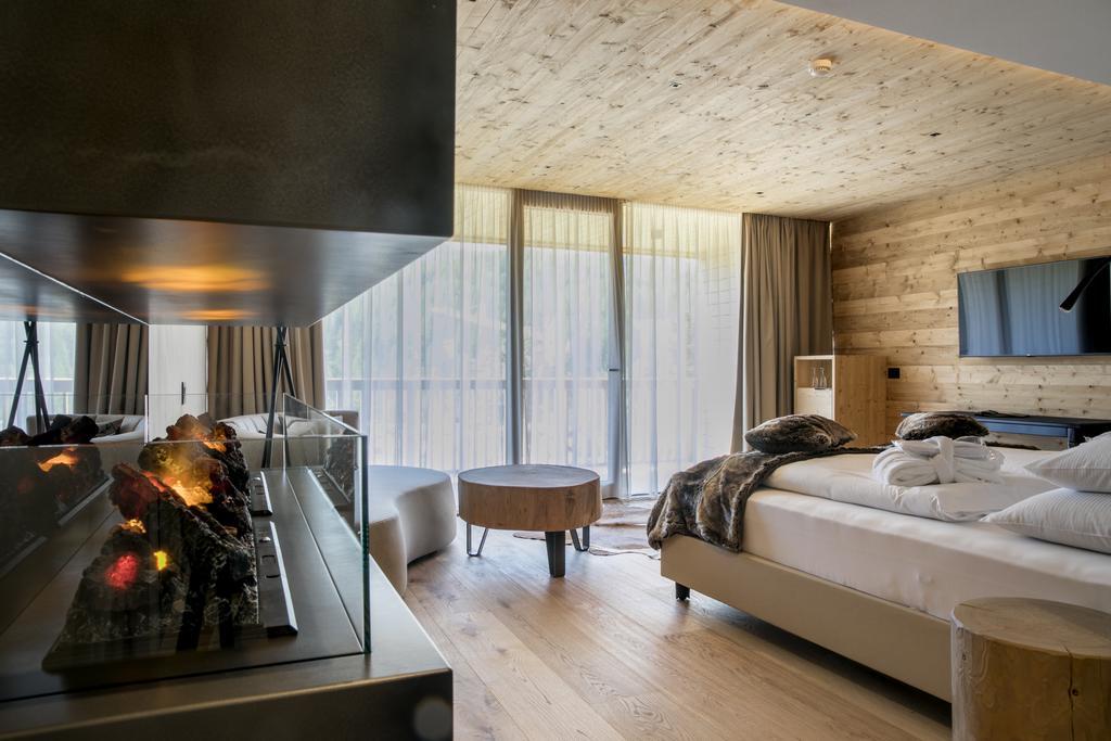 Hotel Gran Paradiso San Cassiano  Ngoại thất bức ảnh